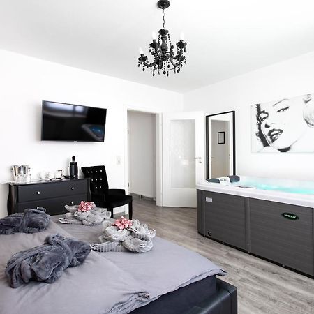 1St Floor Koeln Apartment ภายนอก รูปภาพ