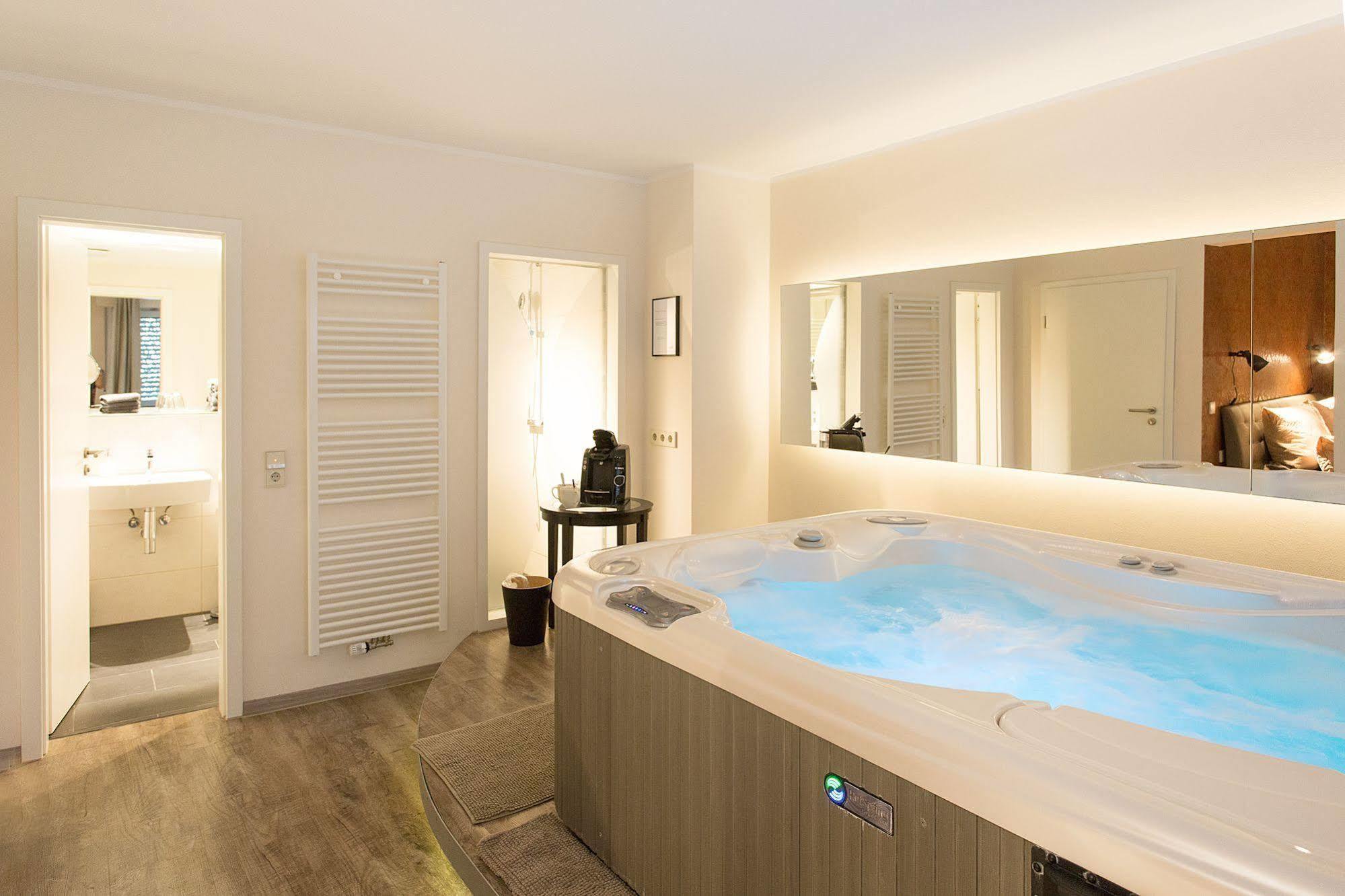 1St Floor Koeln Apartment ภายนอก รูปภาพ
